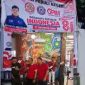 Kastel Polrestabes Medan bersama TM Yusuf Ketua SPSI AGN Sumut di acara DPN HUT RI ke -81 di Stadion Cafe (Dok-Foto)