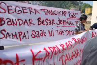 Dalam aksinya, massa menuntut ketegasan pihak kepolisian dalam memberantas praktik kriminalitas di wilayah hukum Polres Belawan. (Dok-Foto)