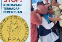 Tindakan represif satpam BRI kepada pendemo perempuan (Dok-Foto)