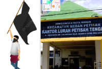 Kantor Lurah di pasang Bendera Hitam sebagai Juara Kelurahan Terkotor Se Kota Medan (Dok-Foto)