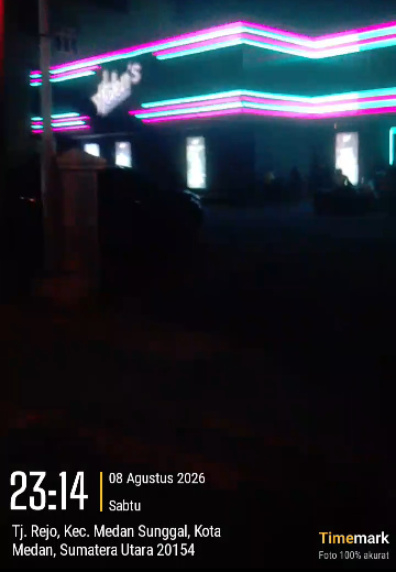 THM Helen’s Night Mart Beroperasi Kembali Setelah Sebelumnya Di Segel dan Di Police Line Oleh Polrestabes Medan (Dok-Foto)
