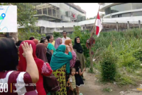 Rico Waas Abaikan Rekomendasi DPRD Medan Bongkar Tembok City View, Warga: Bendera Setengah Di Bulan Kemerdekaan RI ke - 81 (Dok-Foto)