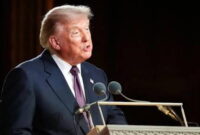 Donald Trump mengeluarkan peringatan keras mengenai kebijakannya terhadap Iran, saat berbicara di hadapan para pendukungnya di Wasilla, (Dok-Foto)