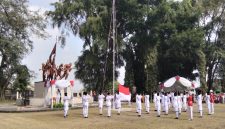 Pengibaran Bendera Merah Putih yang berlangsung khidmat dan penuh sukacita di Monumen Perjuangan Palagan Bojongkokosan.(Dok-Foto)