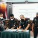 Agus Syabarrudin (tiga kanan) Kembalikan Kepercayaan Masyarakat Kepada Bank Banten