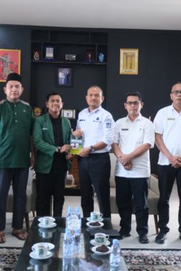 Terima Audiensi PC HIMMAH Kota Tanjungbalai, Wali Kota Mahyaruddin Kontribusi Nyata Untuk Masyarakat Guna Wujudkan Tanjungbalai EMAS