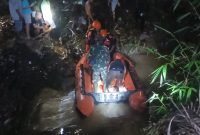 Badan Penanggulangan Bencana Daerah (BPBD) Tapteng, Ardiansyah Harahap, S.STP, MM, melaporkan, berdasarkan informasi di TKP sekitar pukul 15.00 WIB, ada 13 orang anak yang mandi di Sungai Aek Tolang (Dok-Poto)