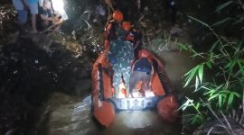 Badan Penanggulangan Bencana Daerah (BPBD) Tapteng, Ardiansyah Harahap, S.STP, MM, melaporkan, berdasarkan informasi di TKP sekitar pukul 15.00 WIB, ada 13 orang anak yang mandi di Sungai Aek Tolang (Dok-Poto)