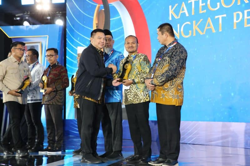 Kota Tanjungbalai berhasil meraih Juara 2 terbaik, kategori Pemerintah Daerah yang berhasil dalam penurunan tingkat pengangguran. (Dok-Foto) 