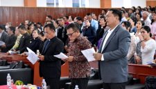 Bupati Tapanuli Tengah (Tapteng) Masinton Pasaribu, SH, MH menghadiri perayaan Paskah Raya yang dilaksanakan oleh DPC GAMKI Tapteng bersama DPC GAMKI Sibolga dan Naposobulung HKBP Distrik IX Sibolga (Dok-Poto)