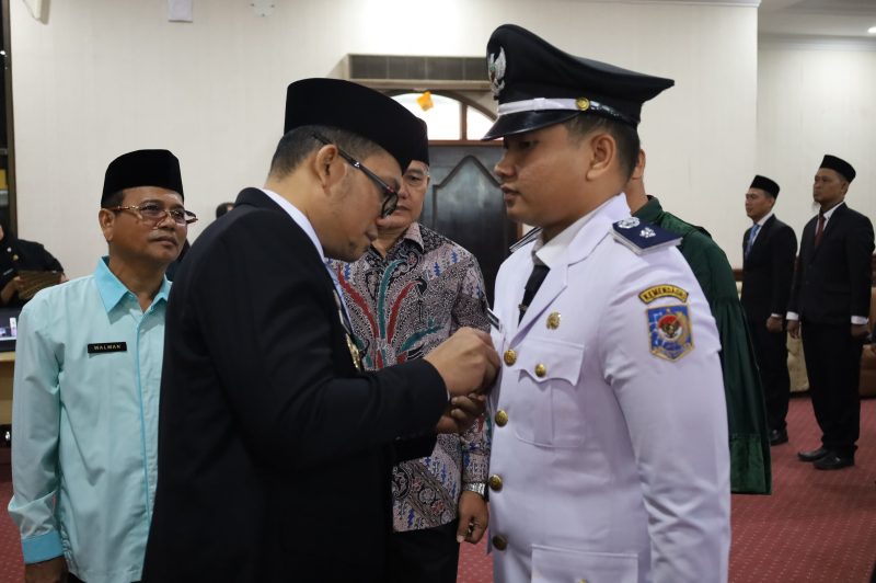 Wakil Wali Kota Muhhammad Fadly Abdina Lantik 54 Pejabat Administrator dan Pengawas di Lingkungan Pemko Tanjungbalai. (Dok-Foto)