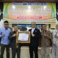 Berhasil Revitalisasi Bahasa Melayu Dialek Daerah, Pemko Tanjungbalai Raih Piagam Penghargaan Dari BBPSU. (Dok-Foto)