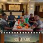 Para Aktifis yang tergabung dalam Aliansi Masyarakat Peduli Buruh Indonesia (AMPIBi) akan menggelar Nobar Pesta Babi di Medan (Dok-Foto)