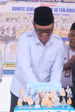Hadiri Gallery Seni Budaya, Co-Kurrikuler dan Milad SMPN 10 Ke XXI, Plh Wali Kota Tanjungbalai: Jadikan Ajang Kreatifitas Seni Siswa