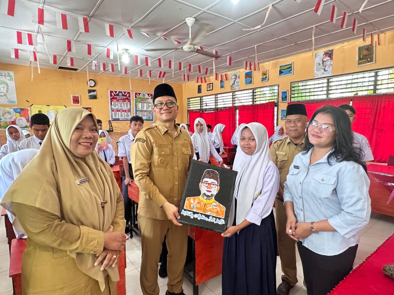 Hadiri Pelatihan Fardhu Kifayah SMPN 2, Plh Wali Kota Tanjungbalai Berpesan Jadikan Tugas Mulia Sebagai Regenerasi Pengurusan Jenazah. (Dok-Foto)