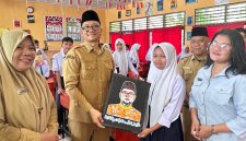 Hadiri Pelatihan Fardhu Kifayah SMPN 2, Plh Wali Kota Tanjungbalai Berpesan Jadikan Tugas Mulia Sebagai Regenerasi Pengurusan Jenazah. (Dok-Foto)