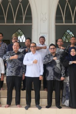 Universitas Dharmawangsa Jajaki Kerjasama Dengan PemkoTanjungbalai: Perkuat Sinergi Dunia Akademik dan Pemerintahan