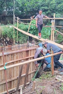 Polisi Bangun Jembatan Merah Putih di Cicalengka Hampir Rampung, Warga Segera Nikmati Akses Penghubung Baru