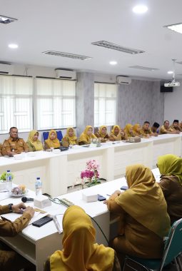 Rakor Bersama Camat dan Lurah Bahas Pengelolaan Perpustakaan Kelurahan Wujudkan Gerakan Gemar Membaca dan Penguatan Literasi di Kota Tanjungbalai.