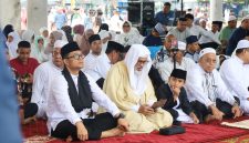 Idul Adha 1447 H, Plh. Wali Kota Tanjungbalai Bersama Warga Shalat di Lapangan Sultan Abdul Jalil Rahmadsyah. (Dok-Foto)