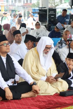 Idul Adha 1447 H, Plh. Wali Kota Tanjungbalai Bersama Warga Shalat di Lapangan Sultan Abdul Jalil Rahmadsyah.