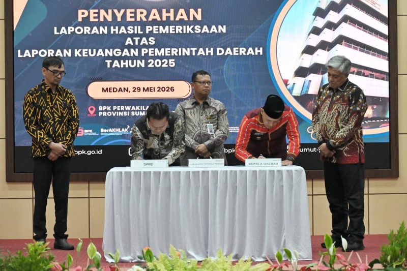 Pemerintah Kabupaten (Pemkab) Tapteng sukses meraih predikat Opini Wajar Tanpa Pengecualian (WTP) atas Laporan Hasil Pemeriksaan (LHP) Laporan Keuangan Pemerintah Daerah (LKPD) Tahun Anggaran 2025 (Dok-Poto)