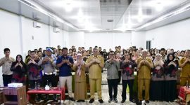 Masinton Pasaribu, SH, MH, pada Selasa 2 Juni 2026 yang berlangsung di Hasian Hotel, Pandan, secara resmi membuka pelatihan bagi para Calon Petugas Sensus Ekonomi (SE) 2026 (Dok-Poto)