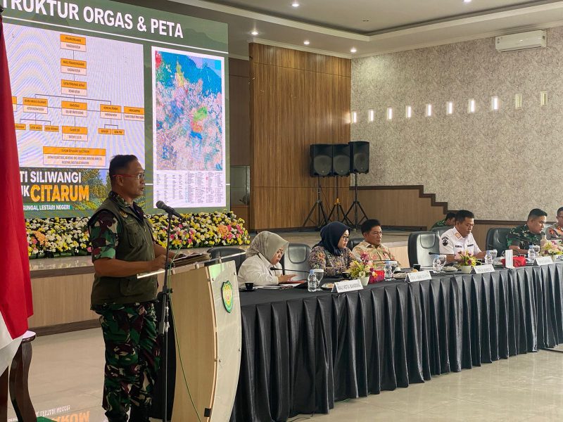 Dansatgas Citarum Harum, Kolonel Infanteri Yanto Kusno Hendarto, S.H.,( Dok - Foto )