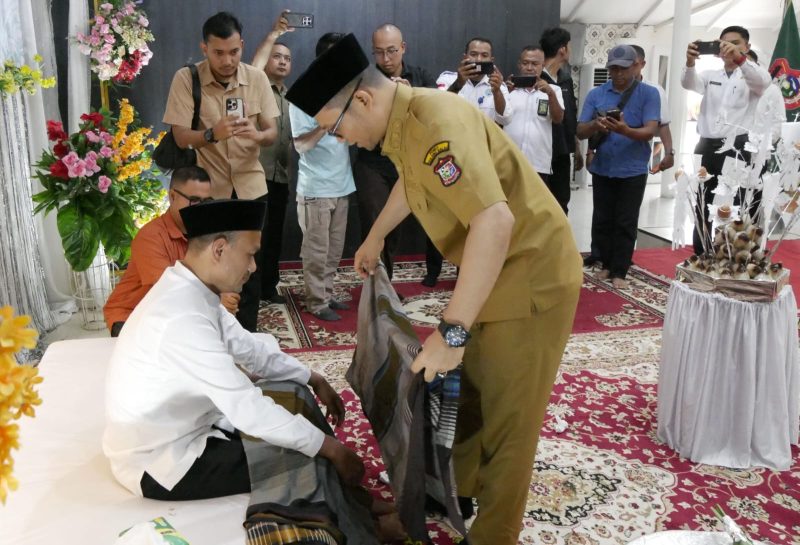 Pemko Tanjungbalai Bersama Forkopimda Upah-upah Wali Kota Mahyaruddin Sepulang Menunaikan Ibadah Haji. (Dok-Foto)