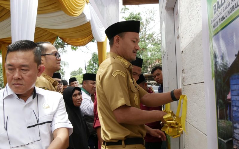 Wali Kota Tanjungbalai Resmikan Rumah Layak Huni Baznas. (Dok-Foto)