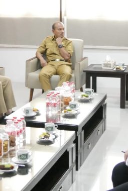 Wali Kota Mahyaruddin Salim Terima Kunjungan Audensi BPN: Kolaborasi Perkuat Sinergi Pertanahan Lewat Program PTSL dan Percepatan Sertifikat Aset Pemko Tanjungbalai.