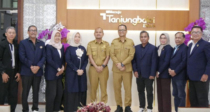 Wali Kota dan Wakil Wali Kota Tanjungbalai Terima Audiensi PB IKA UMA. (Dok-Foto)
