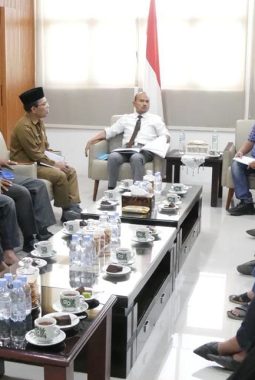 Wali Kota Mahyaruddin Salim Terima Audiensi Pengurus DPC Partai Demokrat Kota Tanjungbalai, Bahas Kolaborasi dan Sinergitas Gerakan Indonesia ASRI.