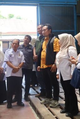 Cek Gudang Bulog Divre Asahan, Wakil Wali Kota Tanjungbalai Sebut Ketersediaan Beras Aman.
