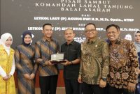 Wali Kota dan Wakil Wali Kota Tanjungbalai Hadiri Pisah Sambut Danlanal TBA. (Dok -Foto)