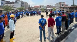 Kolaborasi Pemko Tanjungbalai dan DPC Partai Demokrat Gelar Gotong Royong Bersama Sukseskan Gerakan Langit Biru Indonesia ASRI. (Dok-Foto)