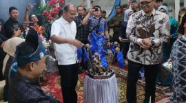 Pemko Tanjungbalai Gelar Upah-upah dan Tepung Tawar Danlanal TBA Letkol Laut (P) Sigit Ryanto. (Dok-Foto)