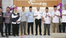 Terima Audiensi LASQI, Wali Kota Mahyaruddin Salim Ajak Pengurus Bersinergi Majukan Seni Qasidah di Tanjungbalai. (Dok-Foto)