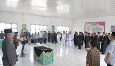 Masinton Pasaribu, S.H., M.H., pada Jumat 24 Juli 2026, resmi melantik dan mengambil sumpah/janji 35 orang Pejabat Administrator dan Pejabat Pengawas di lingkungan Pemerintah Kabupaten Tapanuli Tengah (Dok-Poto)