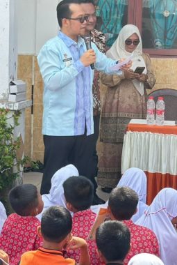 Kunjungan Ke SDN 134409, Wakil Wali Kota Tanjungbalai: Perpustakaan Keliling Solusi Cerdas Tingkatkan Literasi dan Minat Baca Para Peserta Didik.