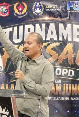 Menang 4-1 Atas Disdik, Poldam Juara Turnamen Futsal Pemko Tanjungbalai Cup 2026.