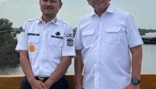 Percepat NPGT dan Sertifikasi Aset, Wali Kota Mahyaruddin Salim Bersama Kepala Kanwil BPN Provsu Meninjau Sejumlah Pulau-pulau Milik Pemko Tanjungbalai.(Dok-Foto)
