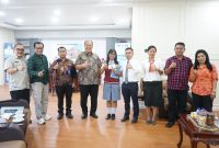 Bupati Asahan Didampingi OPD Terkait Saat Menerima Grace (fhoto.dok)