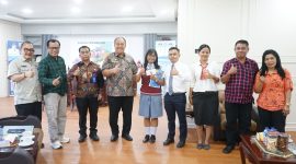 Bupati Asahan Didampingi OPD Terkait Saat Menerima Grace (fhoto.dok)