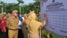 Wali Kota Mahyaruddin Salim Launching Penerapan ASN BerAKHLAK, ASN Pemko Tanjungbalai Harus Memiliki Semangat