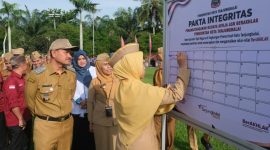 Wali Kota Mahyaruddin Salim Launching Penerapan ASN BerAKHLAK, ASN Pemko Tanjungbalai Harus Memiliki Semangat 