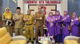 Wakil Wali Kota Tanjungbalai Terima Audiensi dan Silaturahmi PD Wanita Islam.(Dok-Foto)