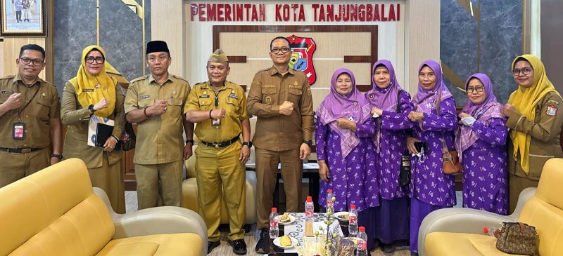 Wakil Wali Kota Tanjungbalai Terima Audiensi dan Silaturahmi PD Wanita Islam.(Dok-Foto)