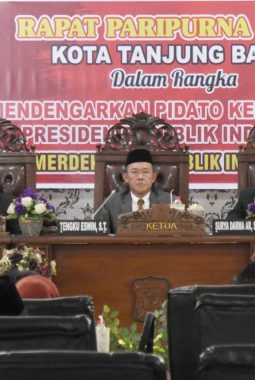 Wali Kota dan Wakil Wali Kota Tanjungbalai Hadiri Paripurna DPRD Dengarkan Pidato Kenegaraan Presiden Prabowo, Pemko Tanjungbalai Selaraskan Program Pusat dengan Daerah.