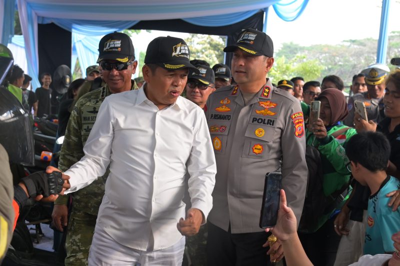Forum Komunikasi Pimpinan Daerah (Forkopimda) Jawa Barat menggelar Apel Kebangsaan Jawa Barat di Monumen Perjuangan, Kota Bandung, Jumat (14/8/2026),( Dok - Foto )